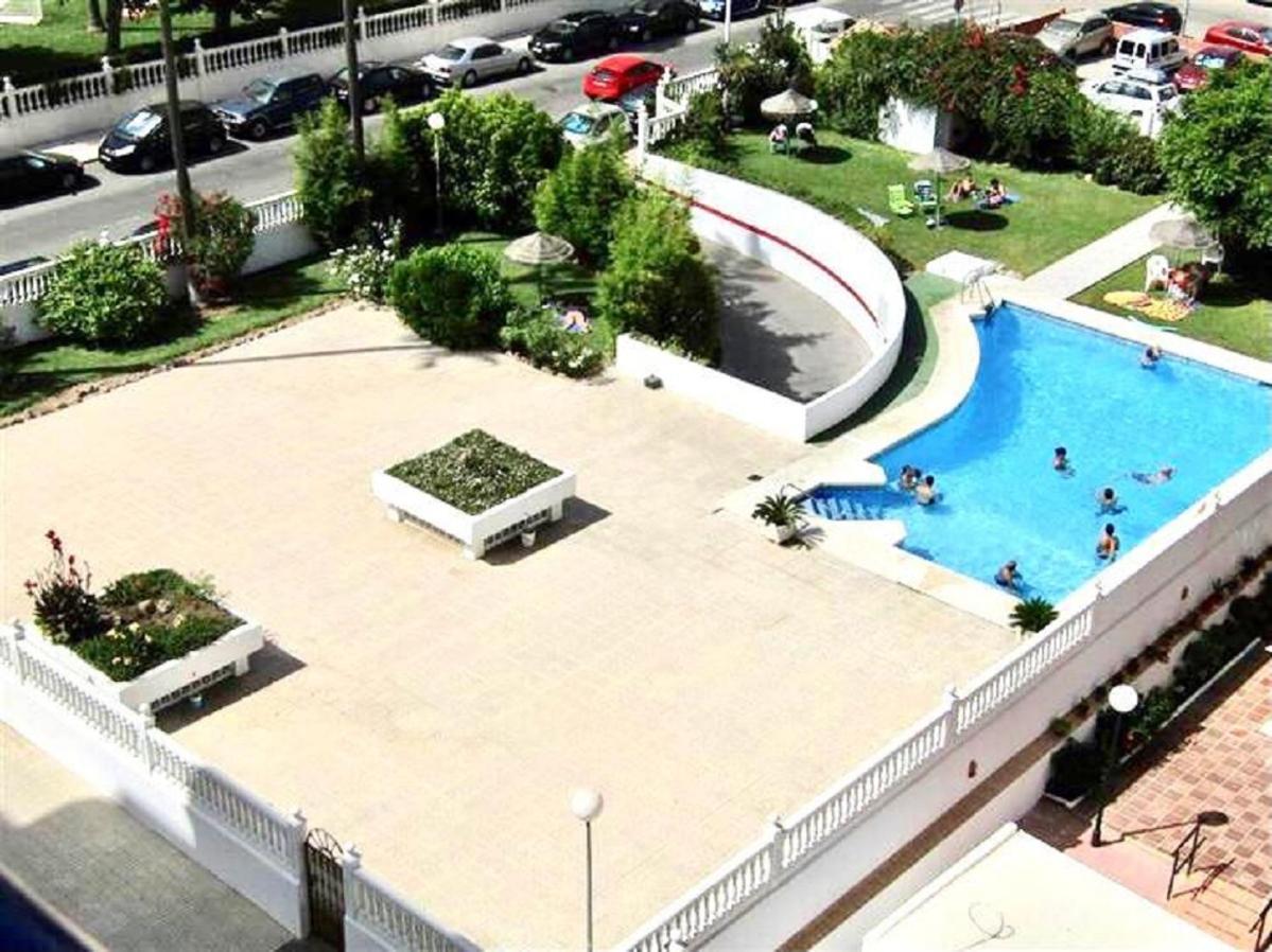 Luxury Beachfront Apartment In Benalmadena Costa Exterior photo